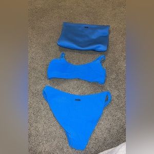 Triangl Bikini Set